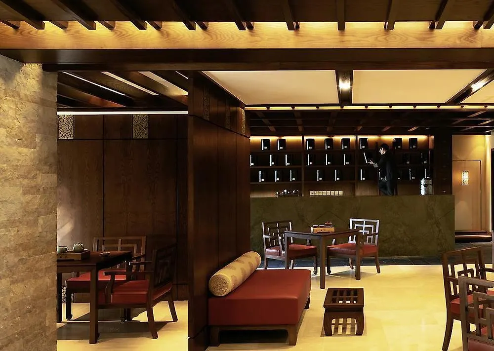 Sofitel Dubai Palm Apartments Hotel